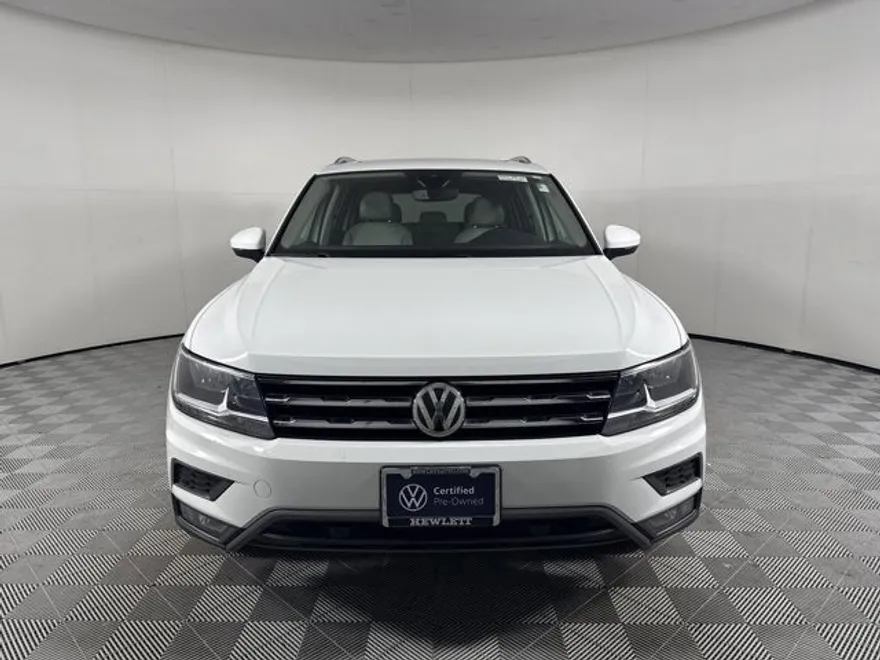 2020 Volkswagen Tiguan SEL photo 1