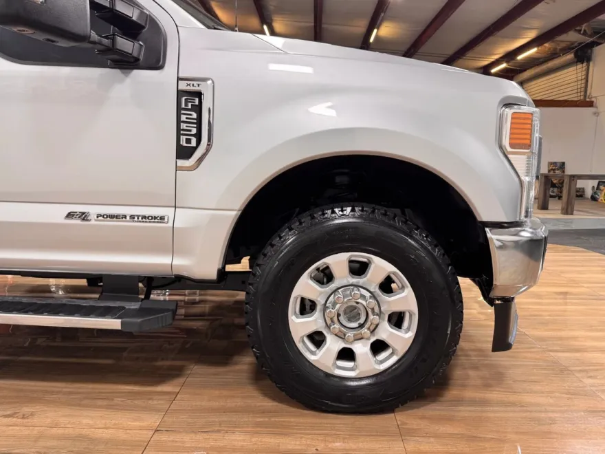 2021 Ford F-250 photo 1