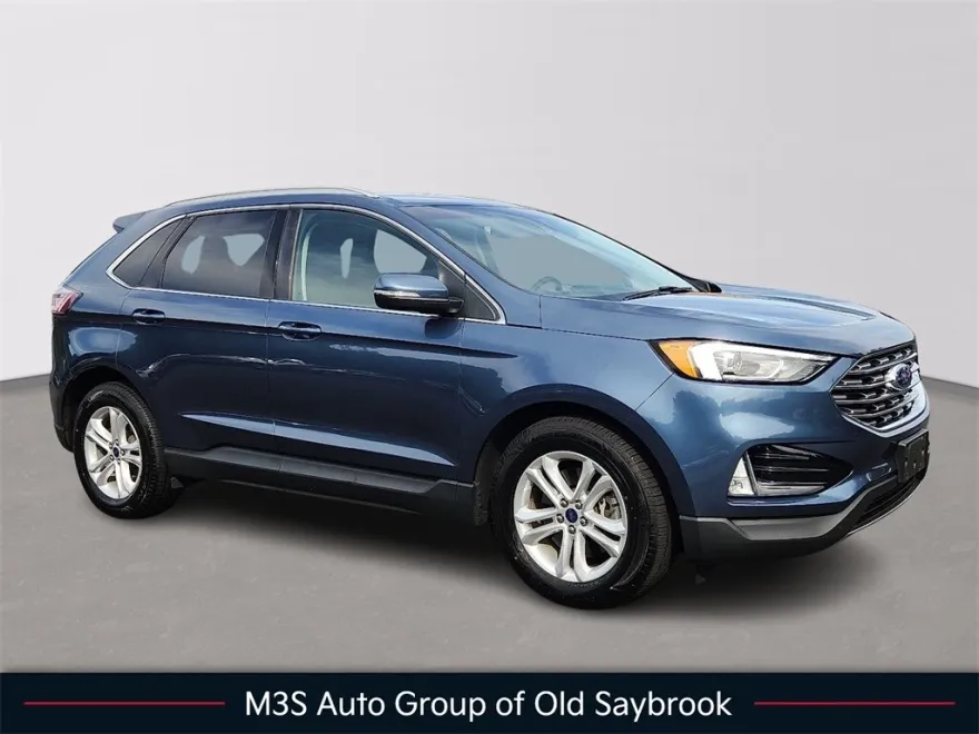 2019 Ford Edge SEL photo 1