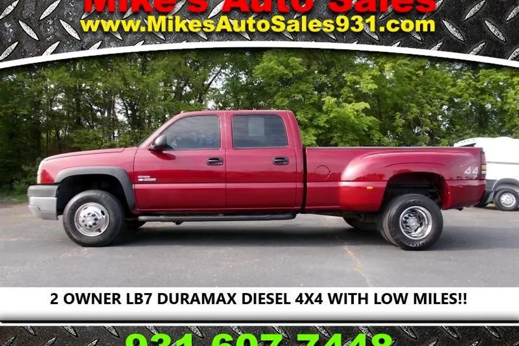 2004 Chevrolet Silverado 3500HD LS photo 1