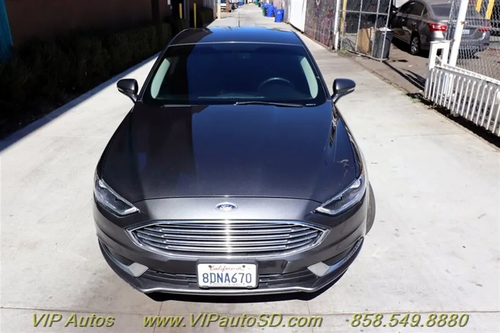 2018 Ford Fusion Energi SE photo 1