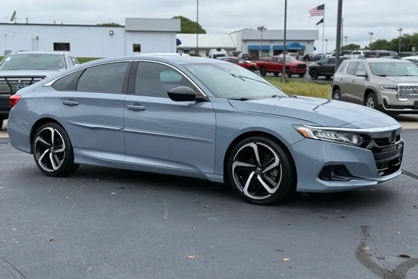 2021 Honda Accord Sport 2.0T photo 1