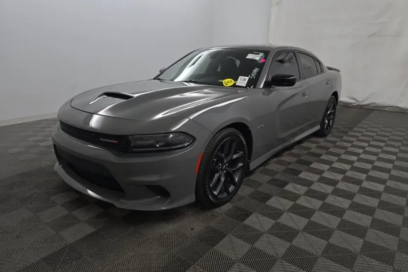 2019 Dodge Charger R/T photo 1