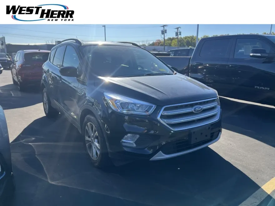 2017 Ford Escape SE photo 1
