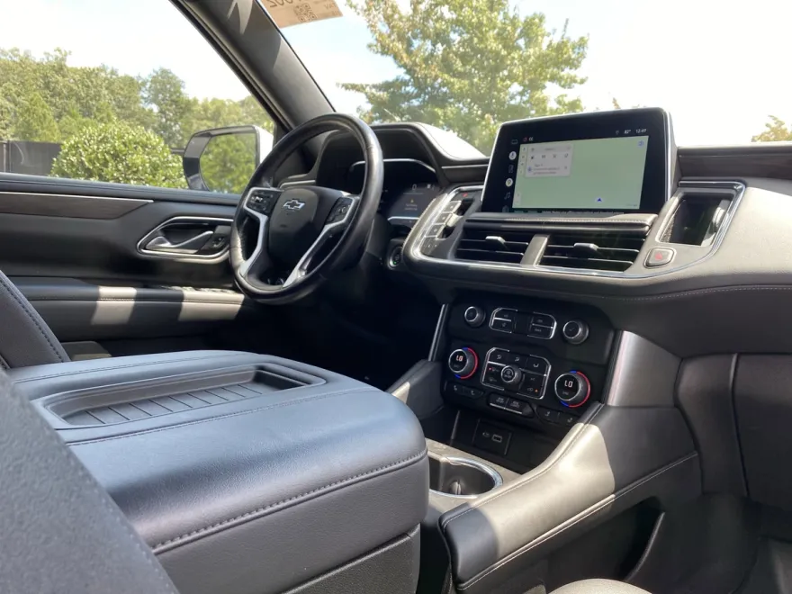 2022 Chevrolet Tahoe Z71 photo 1