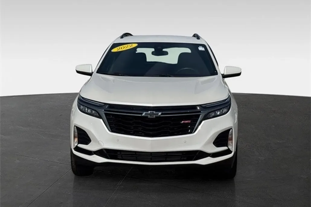 2022 Chevrolet Equinox RS photo 1