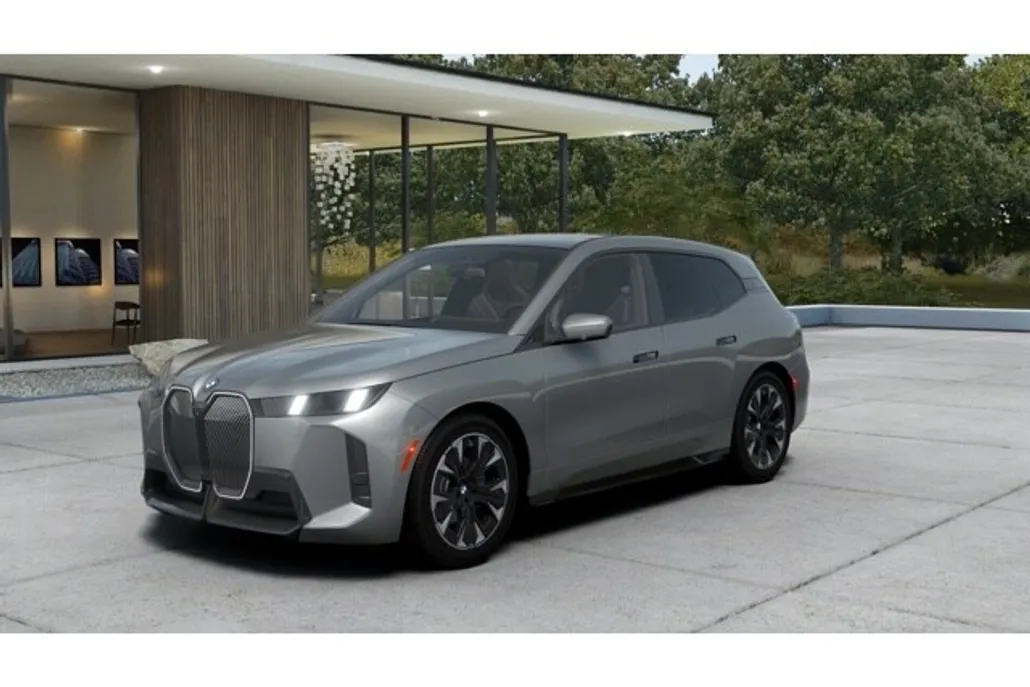 2026 Bmw iX photo 1