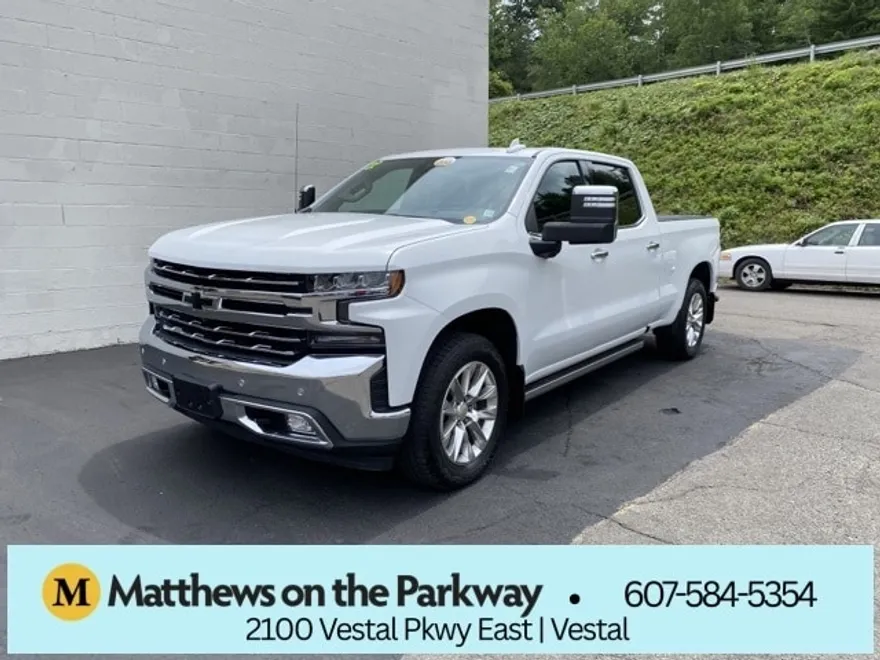 2022 Chevrolet Silverado 1500 LTZ photo 1