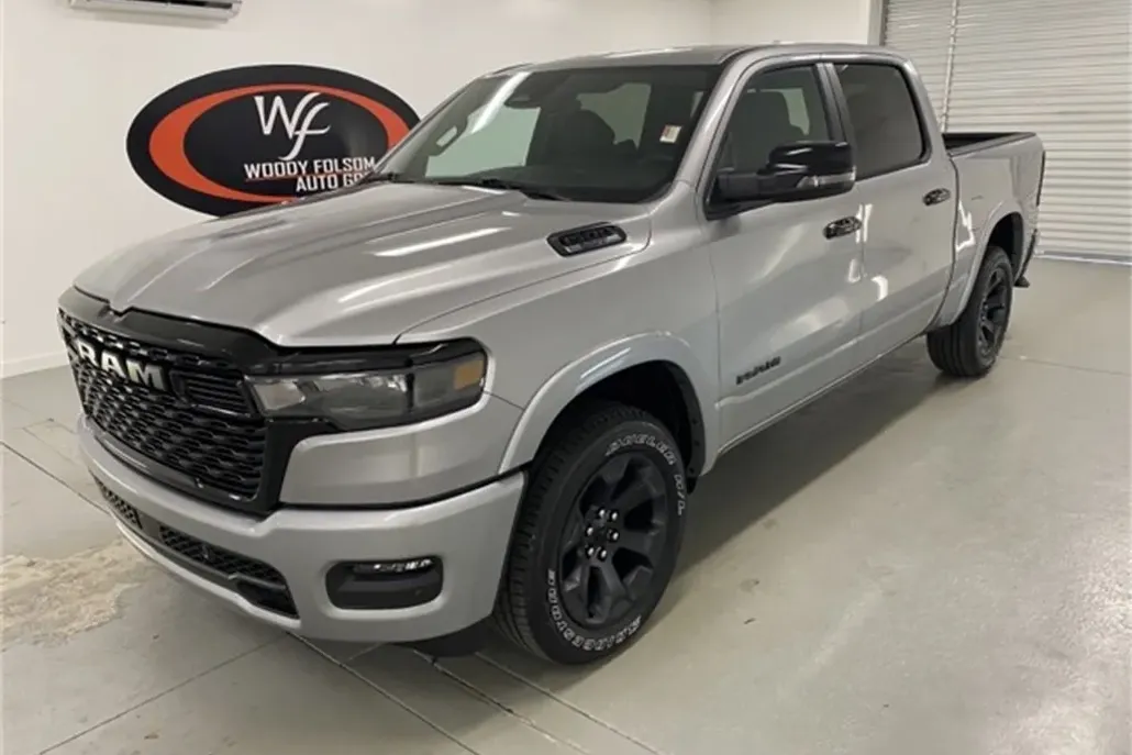 2025 Ram 1500 Big Horn photo 1