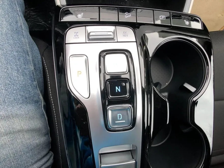 2024 Hyundai Tucson Plug-in Hybrid SEL photo 19