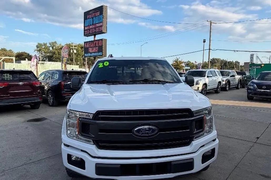 2020 Ford F-150 XLT photo 1