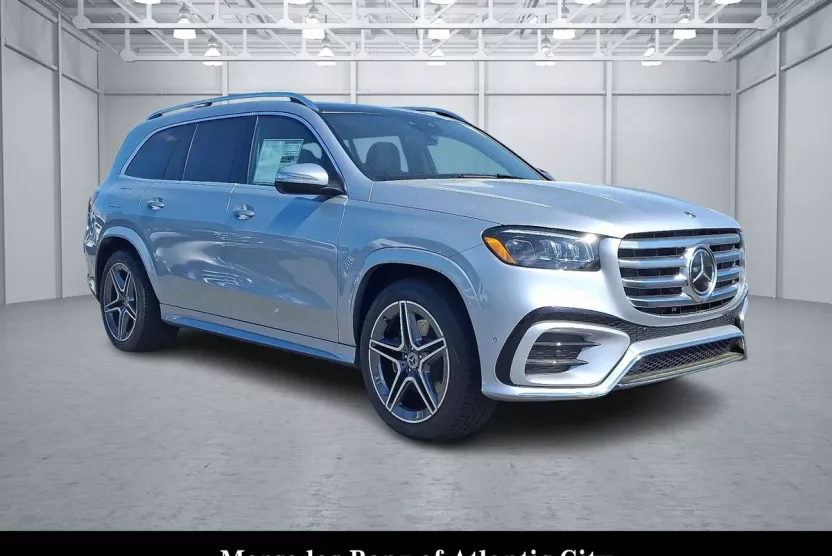 2025 Mercedes Benz GLS 450 4MATIC photo 1