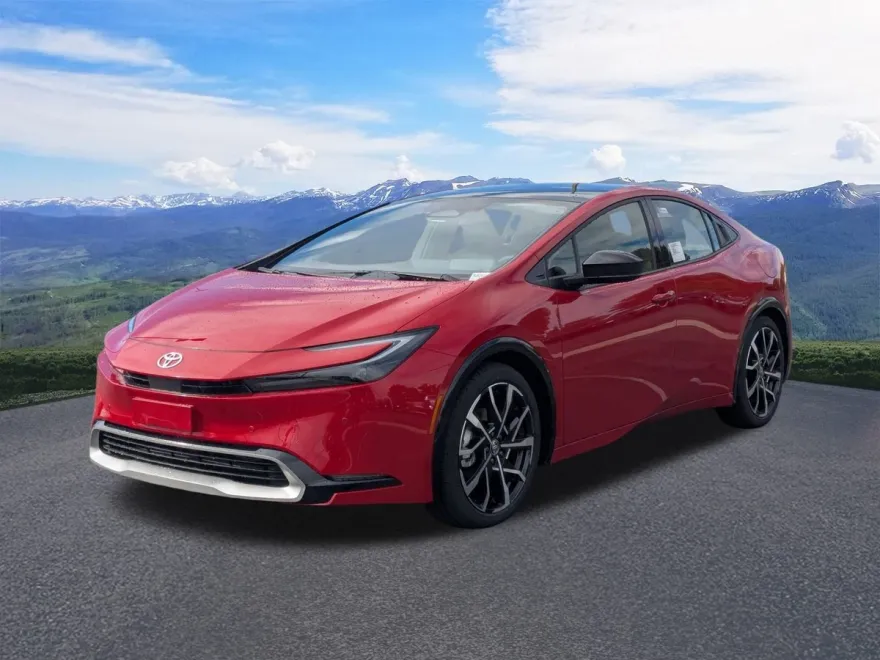 2026 Toyota Prius Plug-in Hybrid XSE photo 1