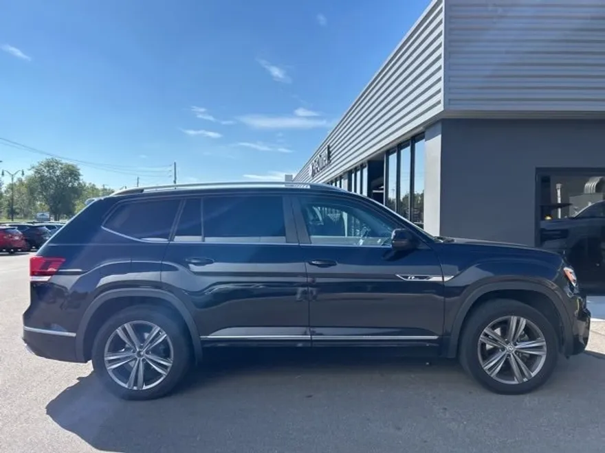 2019 Volkswagen Atlas V6 SE Technology R-Line photo 1