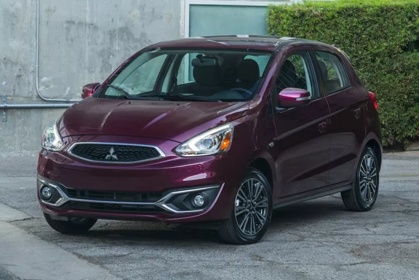 2020 Mitsubishi Mirage LE photo 1