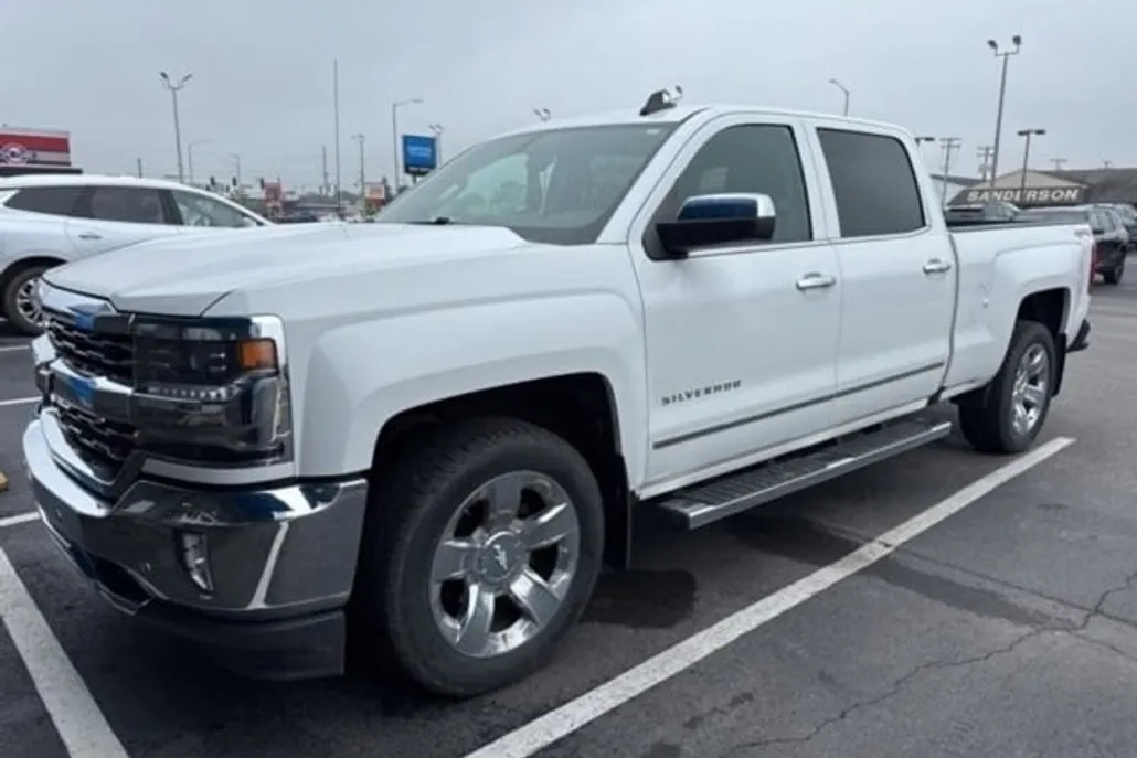 2016 Chevrolet Silverado 1500 LTZ photo 1