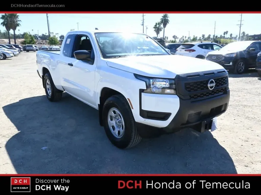 2025 Nissan Frontier S photo 1