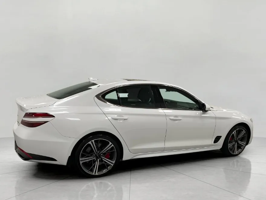 2025 Genesis G70 3.3T Sport Advanced photo 1