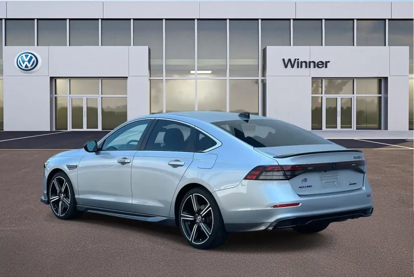 2023 Honda Accord Hybrid Sport photo 1