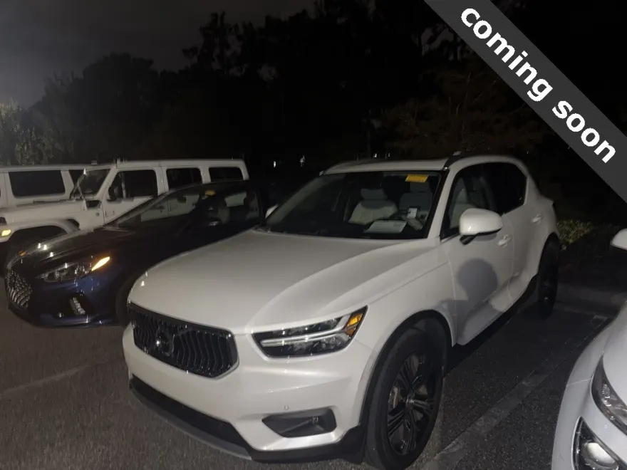 2021 Volvo XC40 Inscription photo 1