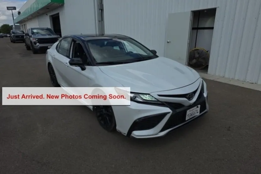 2023 Toyota Camry XSE V6 photo 1