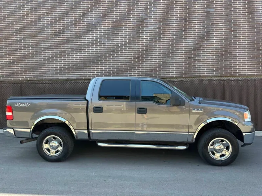 2006 Ford F-150 XLT photo 1