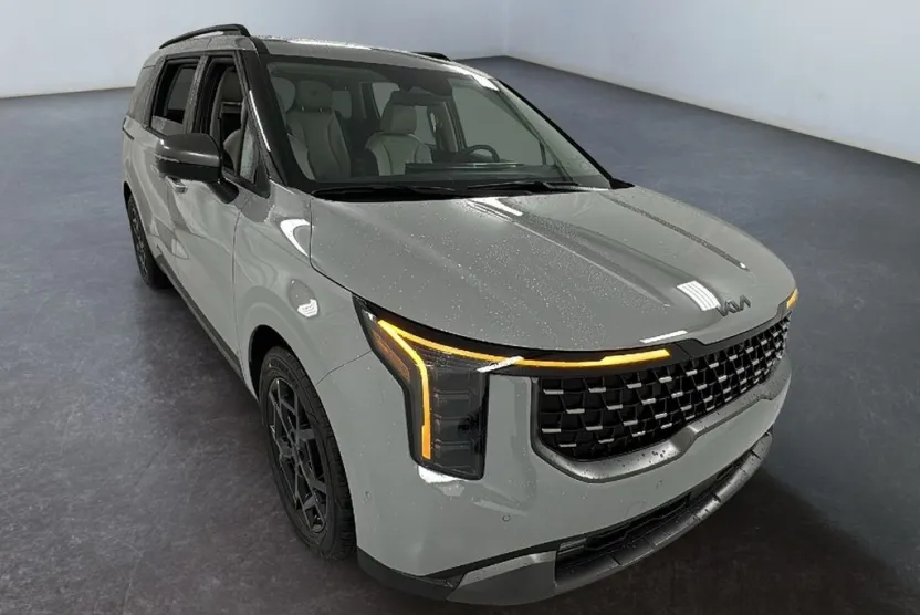 2026 Kia Carnival SX Prestige photo 1