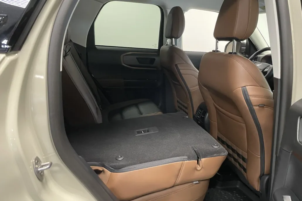 2025 Ford Bronco Sport Outer Banks photo 1