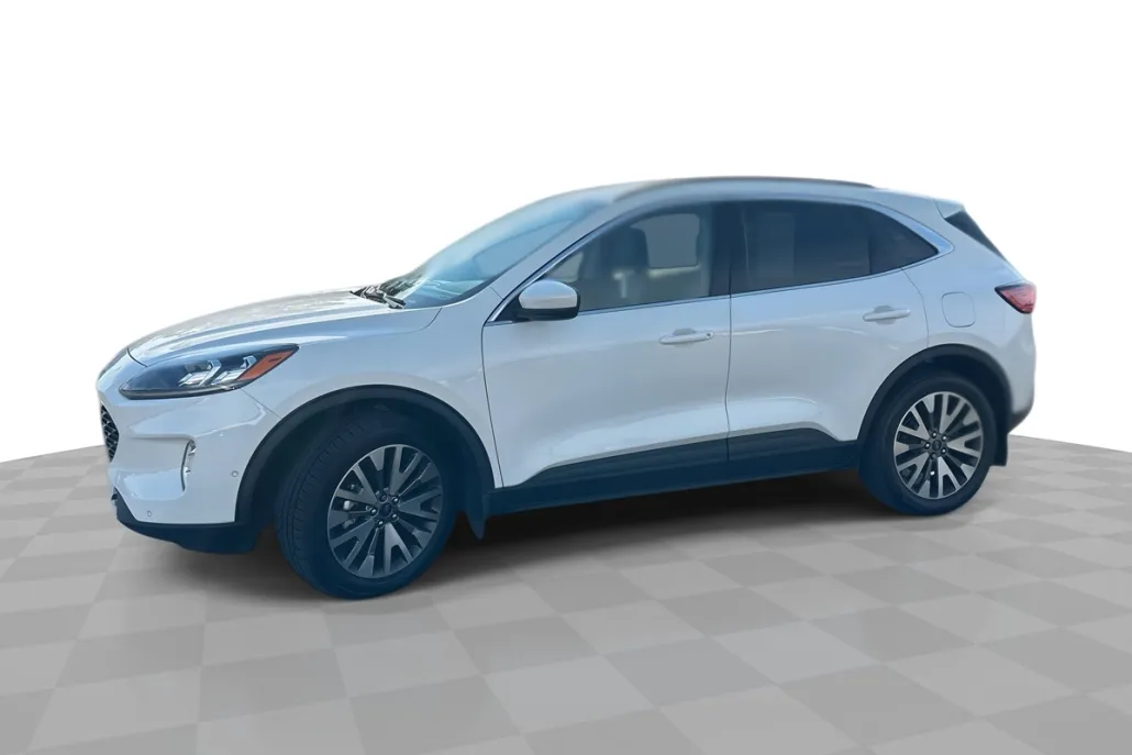 2021 Ford Escape Titanium Hybrid photo 1
