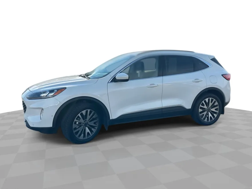 2021 Ford Escape Titanium Hybrid photo 1