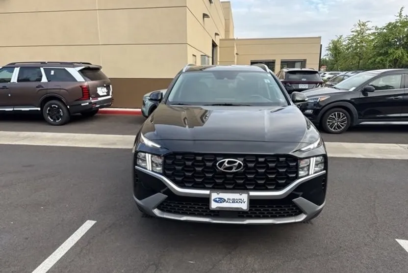 2023 Hyundai Santa Fe SEL photo 1