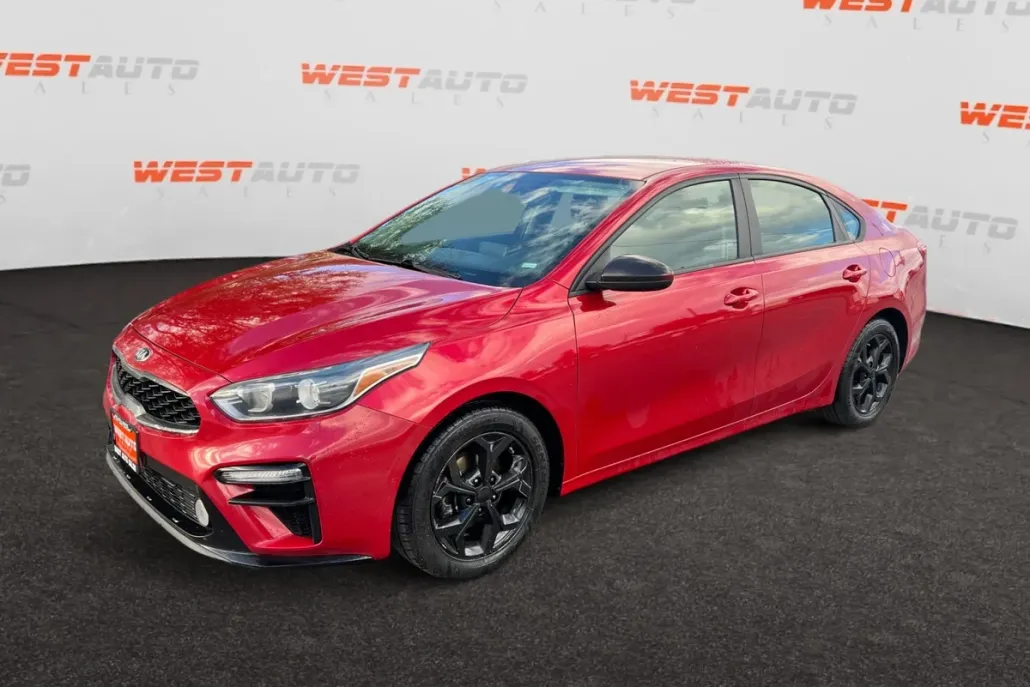 2021 Kia Forte LXS photo 1