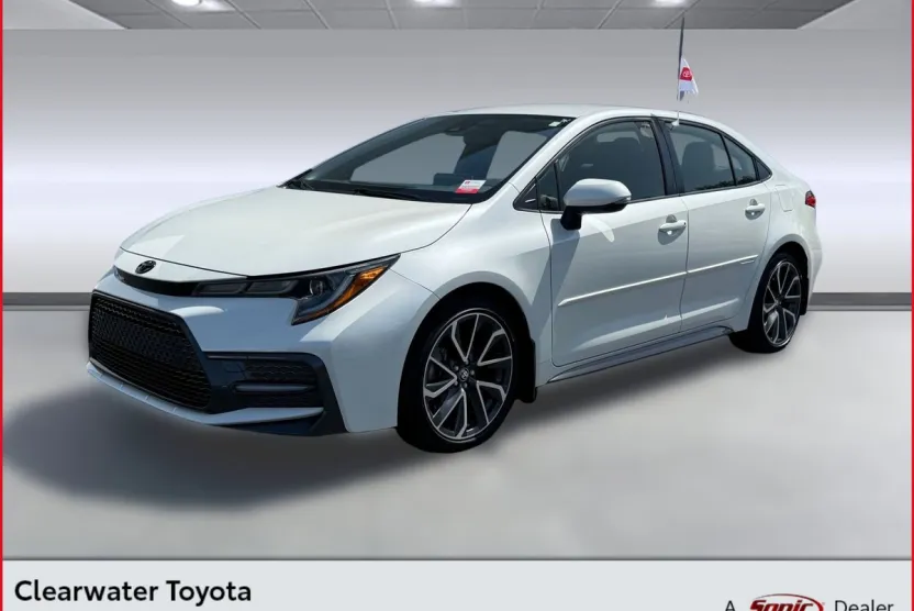 2021 Toyota Corolla SE photo 1