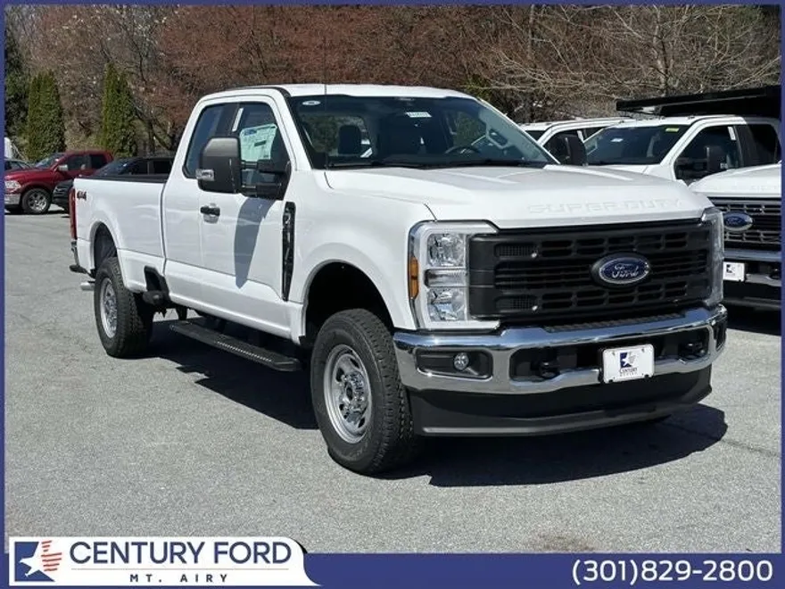 2025 Ford F-350 photo 1
