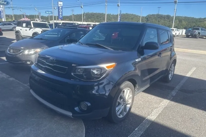 2019 Kia Soul Plus photo 1
