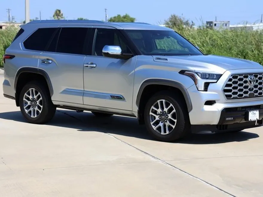 2025 Toyota Sequoia SR5 photo 1