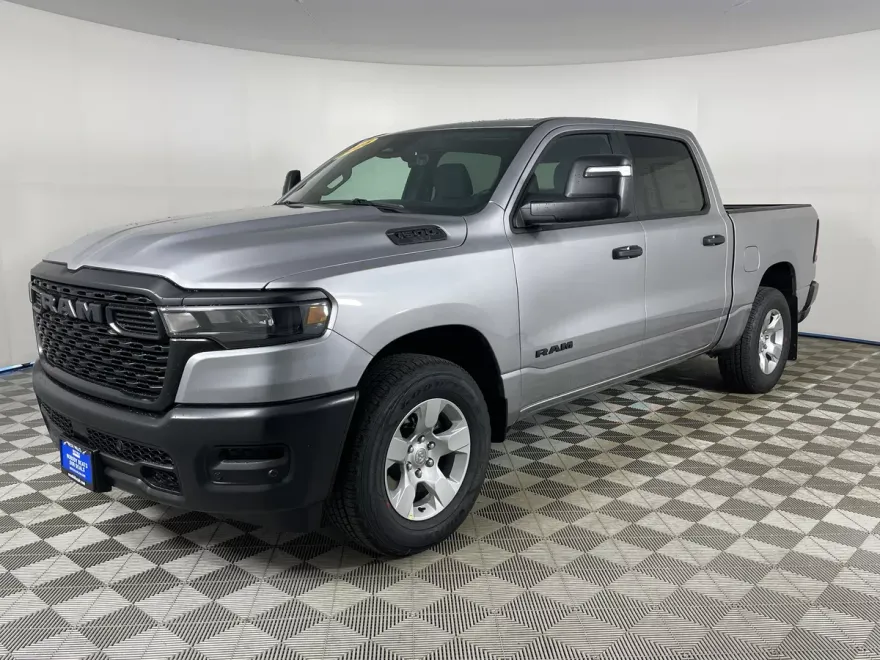 2025 Ram 1500 Tradesman photo 1