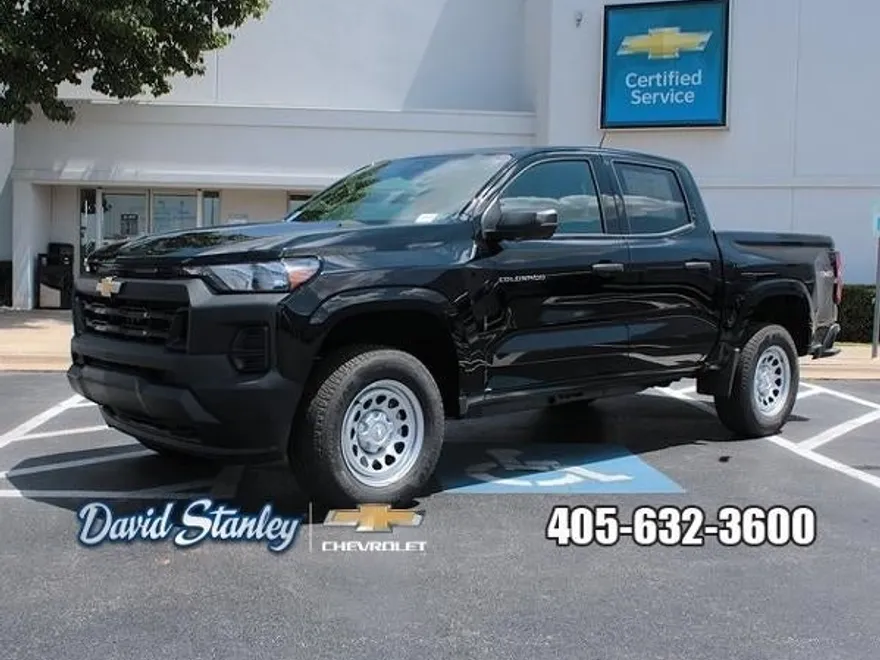 2026 Chevrolet Colorado Work Truck photo 1