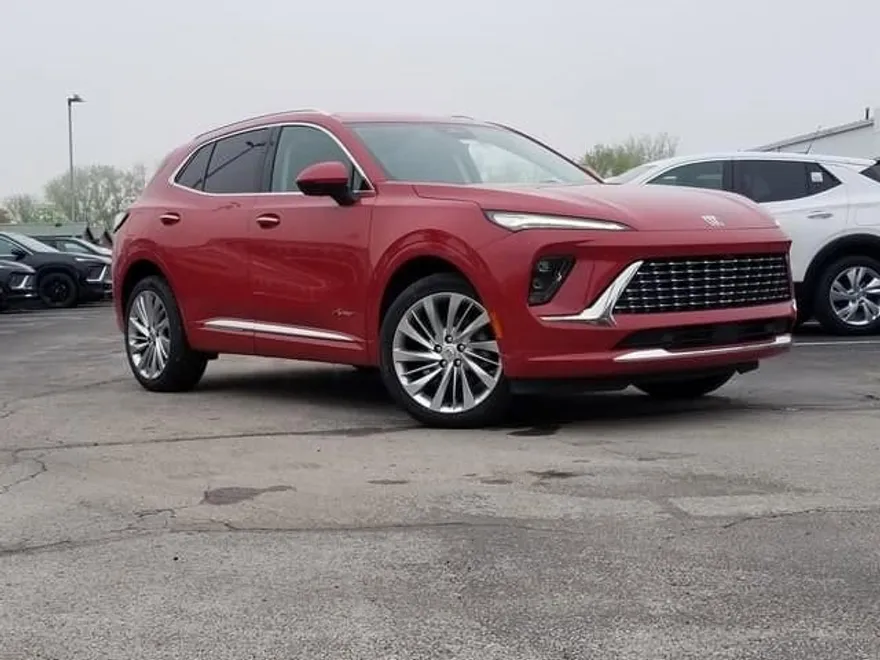 2025 Buick Envision Avenir photo 1