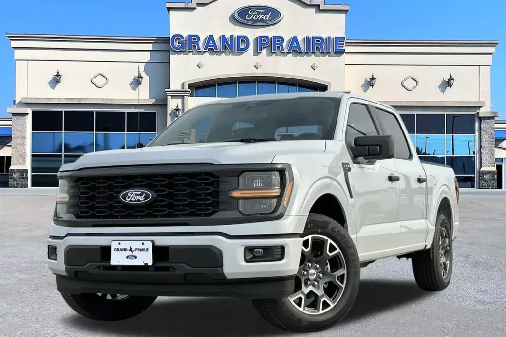 2025 Ford F-150 STX photo 1