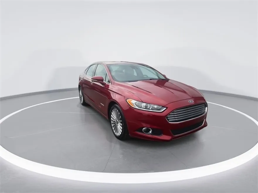 2014 Ford Fusion Hybrid Titanium photo 1