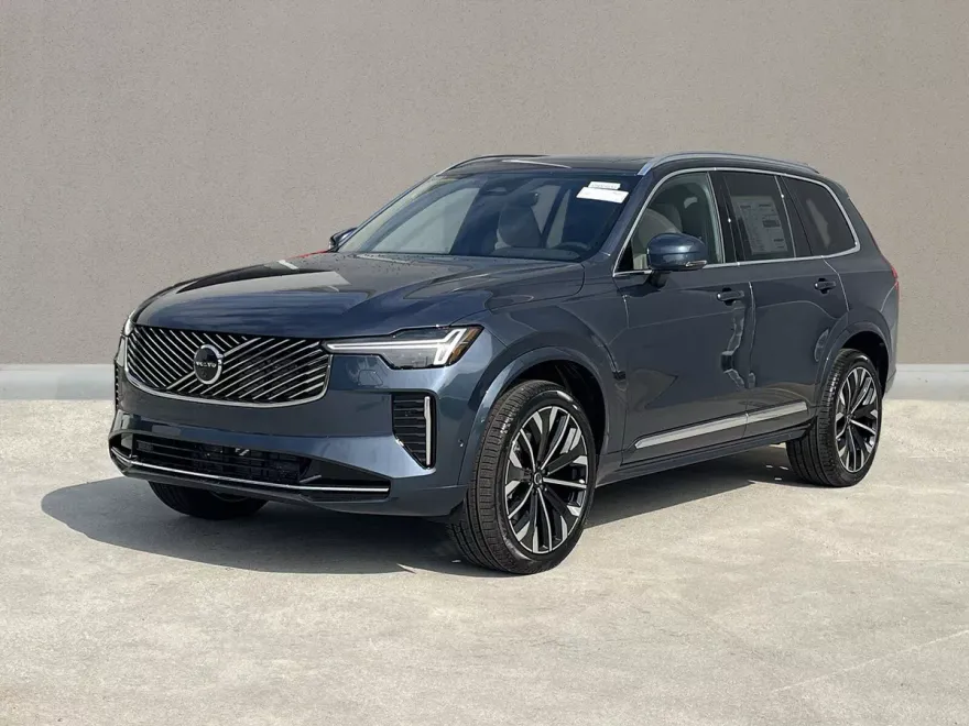 2026 Volvo XC90 Plus photo 1