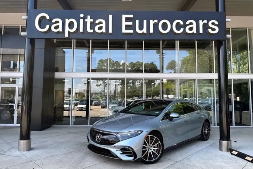 2024 Mercedes Benz EQS-Class Sedan photo 1