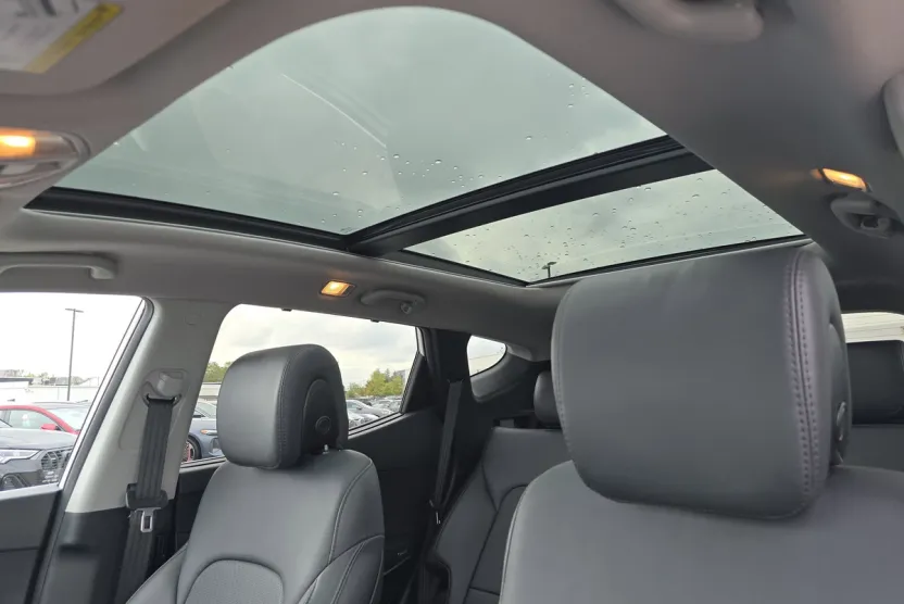 2017 Hyundai Santa Fe Sport 2.0T Ultimate photo 1