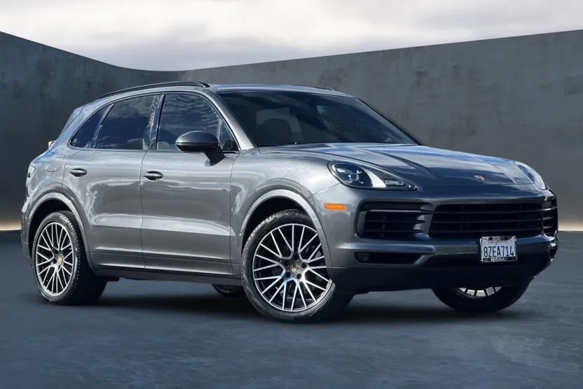 2019 Porsche Cayenne Base photo 1