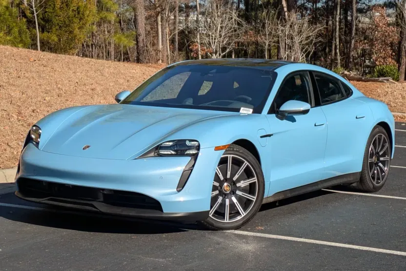 2024 Porsche Taycan 4S photo 1