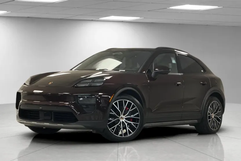 2025 Porsche Macan Electric photo 1