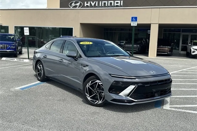 2024 Hyundai Sonata SEL Convenience photo 1