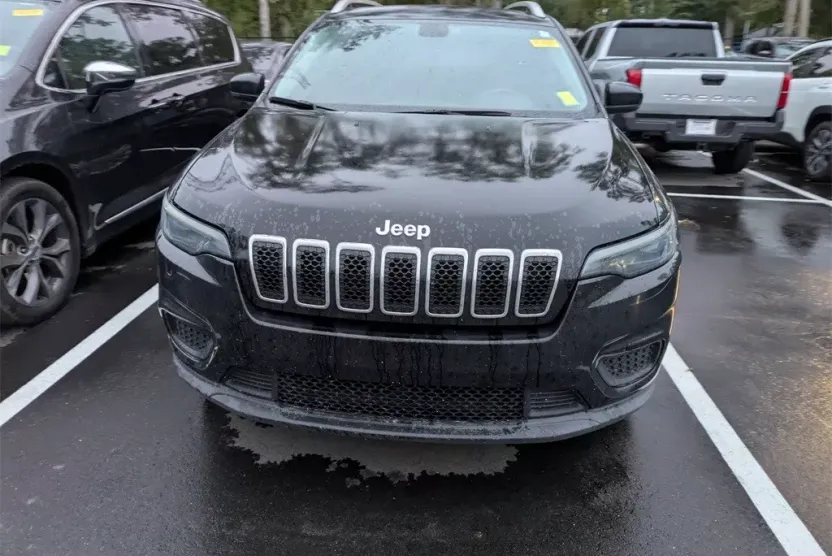 2020 Jeep Cherokee Latitude photo 1