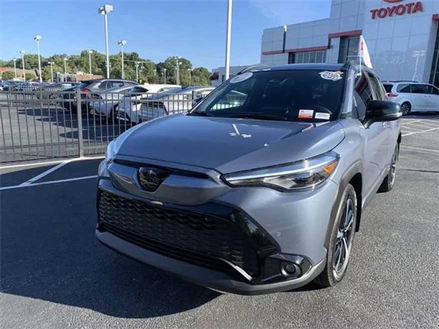 2025 Toyota Corolla Hybrid XSE photo 1